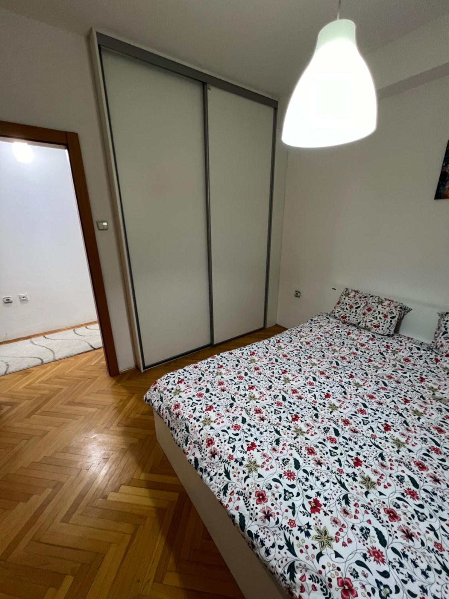 Karas Apartments 斯科普里 外观 照片