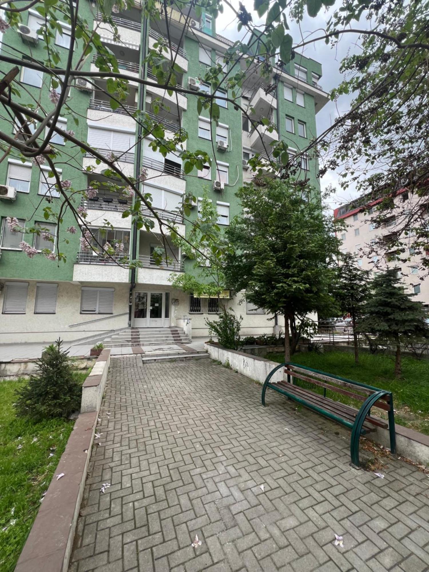 Karas Apartments 斯科普里 外观 照片